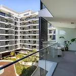 Modern With Balcony And Pool Ii By Homing Daire *
