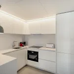Modern With Balcony And Pool Ii By Homing Apartment *