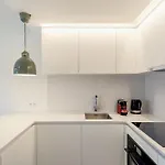 Modern With Balcony And Pool Ii By Homing Apartmán Lisboa